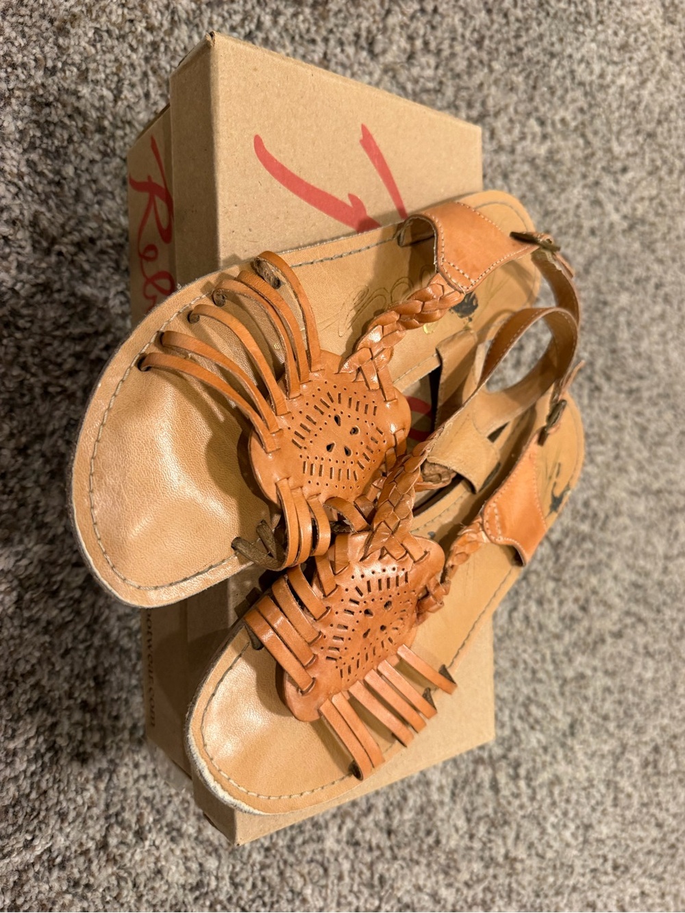 Rebels Hurache Sandals. Size 8. Good condition